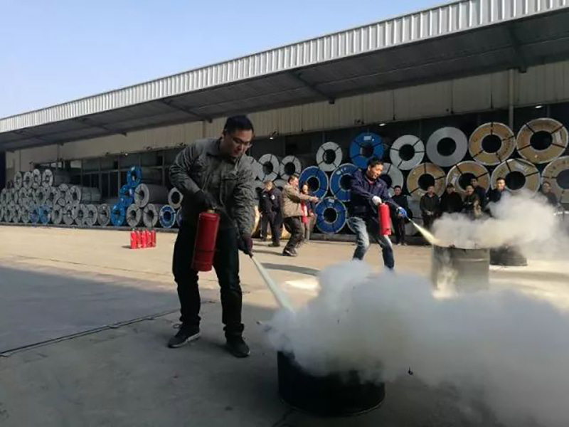 消防訓練中は「火傷」に注意してください