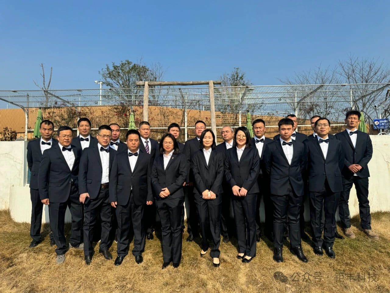 ジュフェン |経営陣による大晦日のチームビルディング活動は成功裡に終了し、共に優れた発展の青写真を描きました