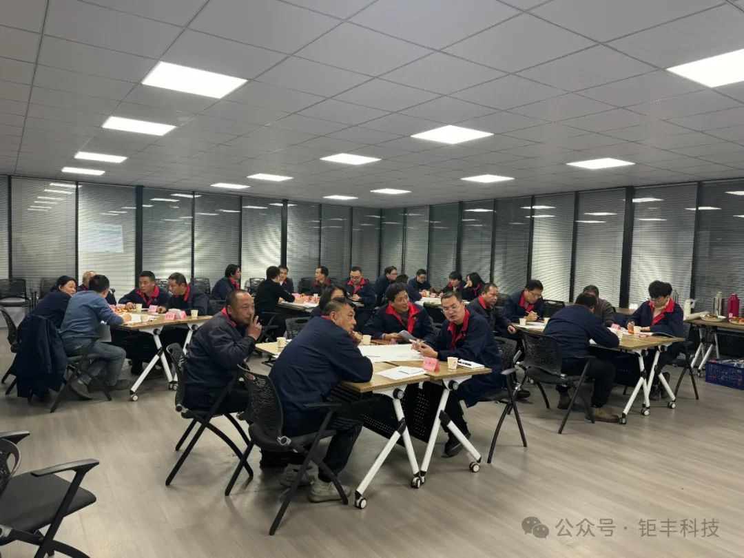 銃から始まる---チームワークを高める一連の活動の一つ